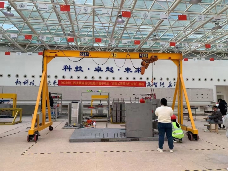 湘潭无轨式电动葫芦门式起重机、小型电动龙门吊